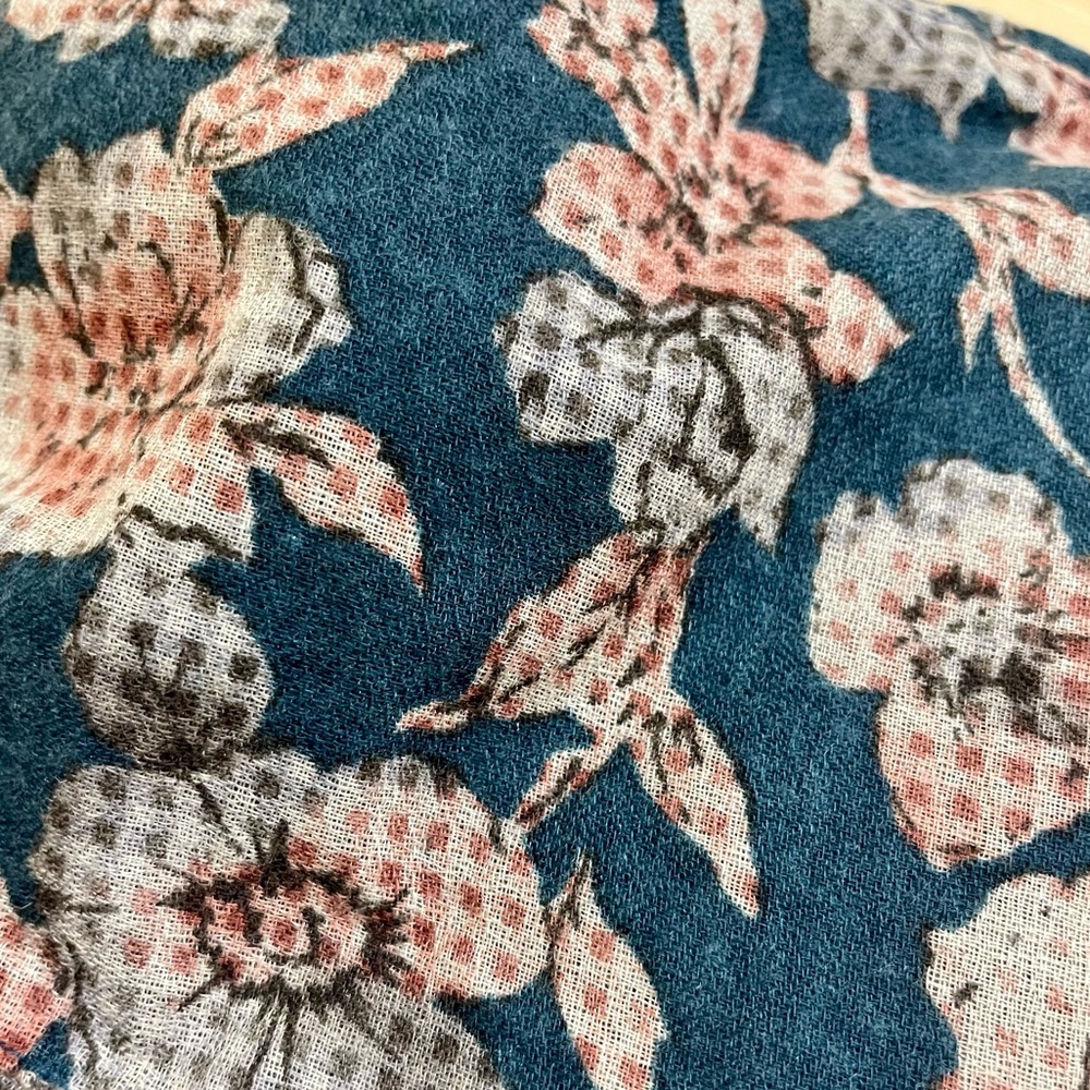 Flower pattern hat - Picture 10 of 11